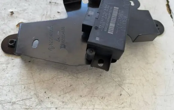 Renault Trafic III (X82) Parking PDC control unit/module 259904115R 010915 303406