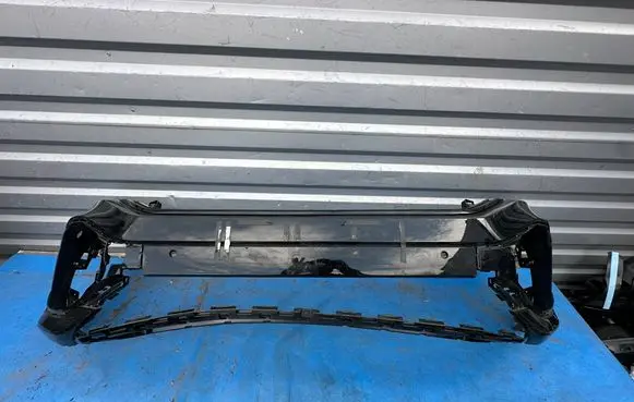 Volkswagen T-Roc Front bumper 2GA807217 2GA807221AS M22621