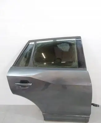 Audi Q2 - Front door 