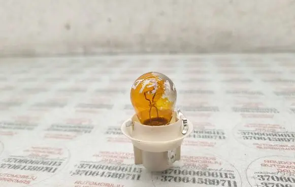 Volkswagen Touareg I Rear tail light bulb 
