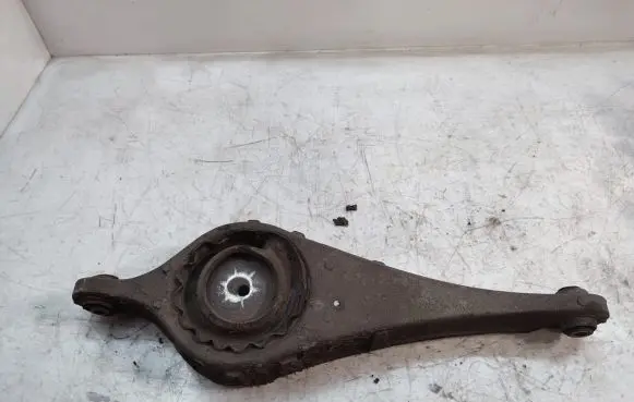 Volvo XC60 Rear control arm