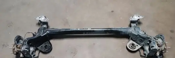 Chevrolet Cruze II Rear axle beam 