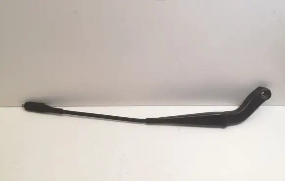 Mercedes-Benz B W245 Front wiper blade arm A1698200240