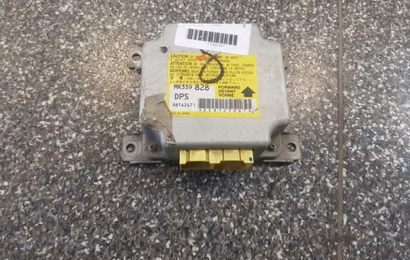 Mitsubishi Space Star Airbag control unit/module MR359828