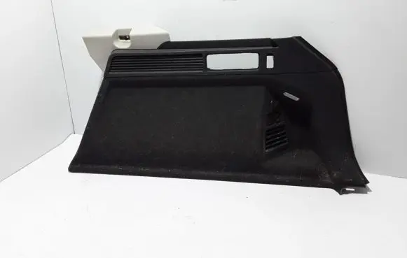 Volkswagen Touareg III Trunk/boot side trim panel 760867038C