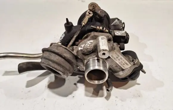 Citroen C3 Turbo 9818479380
