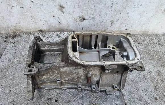 Toyota Auris 150 Oil sump 10240P1 A1ZR A1ZRE32U