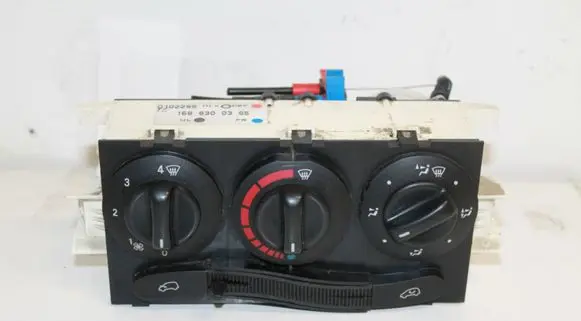 Mercedes-Benz A W168 Climate control unit 1688300385