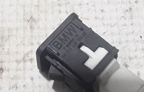 BMW X3 G01 USB socket connector 9229294