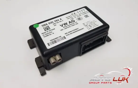 Volkswagen PASSAT B8 Central body control module 