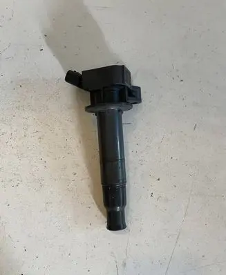 Toyota Corolla E120 E130 High voltage ignition coil 9008019019