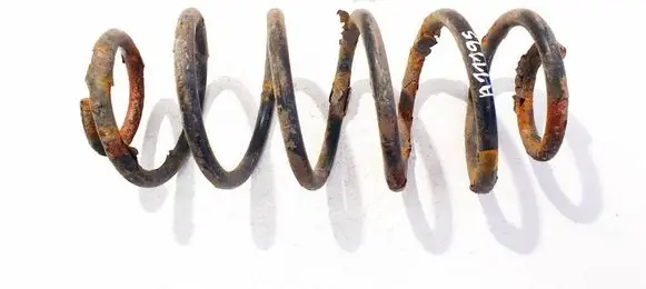 Toyota Yaris Rear coil spring 