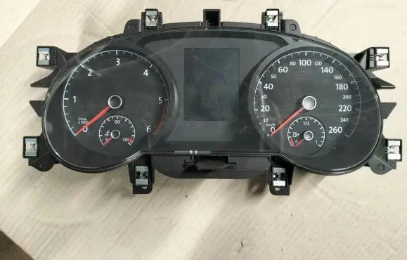 Volkswagen Touran III Speedometer (instrument cluster)