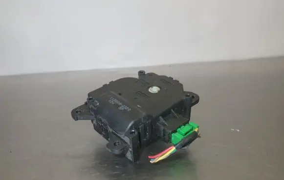Infiniti M A/C air flow flap actuator/motor 113800-2320