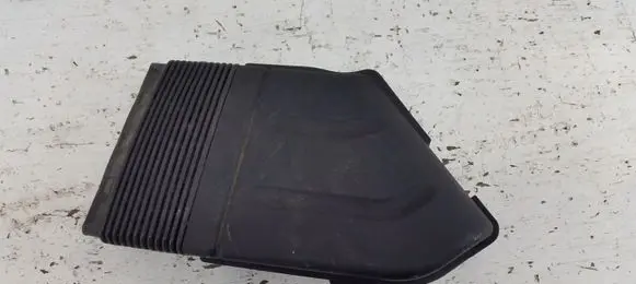 Audi A4 S4 B7 8E 8H Air intake hose/pipe 8E0129617D
