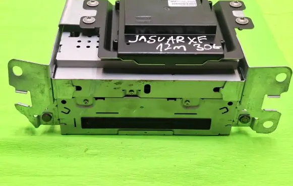 Jaguar XF X250 Radio/CD/DVD/GPS head unit 7G9N18C815TA 86287413 7G9N14C230TA