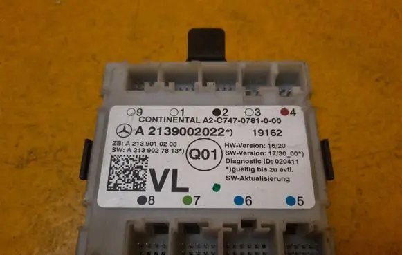 Mercedes-Benz C W205 Door control unit/module A2139002022