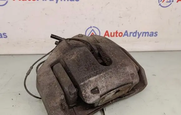 BMW 7 E65 E66 Front brake caliper 6756303 34116756303