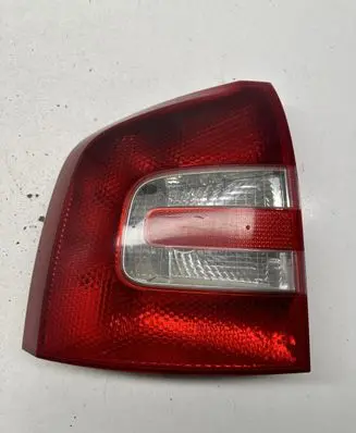 Skoda Octavia Mk2 (1Z) Rear/tail lights 1Z9945095B