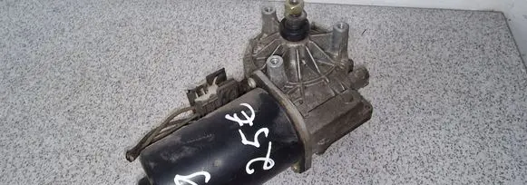 BMW 5 E39 Wiper motor 8360603