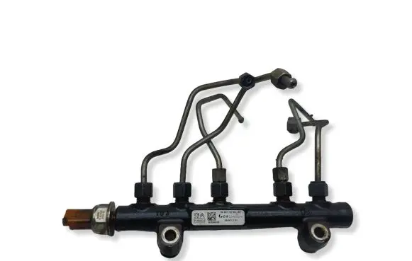 Ford Focus Fuel main line pipe 9804776780 152594268 28497Z01