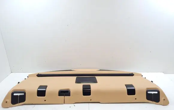 Maserati Quattroporte Parcel shelf 068000000100 66947900