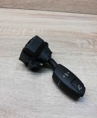 BMW 5 E60 E61 Cruise control switch 6924104 01306100