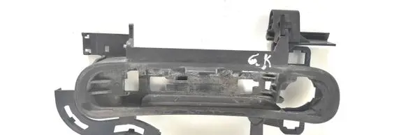 Rear door exterior handle/bracket