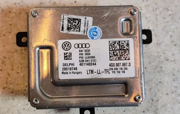 Audi A6 S6 C7 4G Headlight ballast module Xenon 4G0907697D