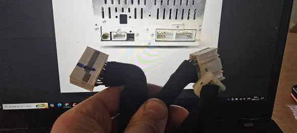 KIA Sorento Sound system wiring loom 