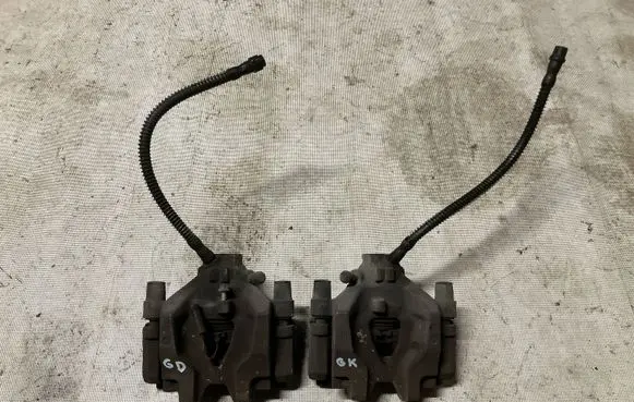 Mercedes-Benz C W204 Rear brake caliper 