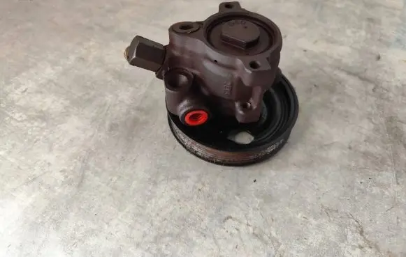 Ford Mondeo Mk III Power steering pump 9CE1201 HBDCB
