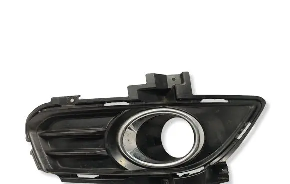 Ford Fusion II Front fog light trim/grill DS7319952