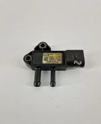 Mazda 3 III Oil pressure sensor SH01182B2