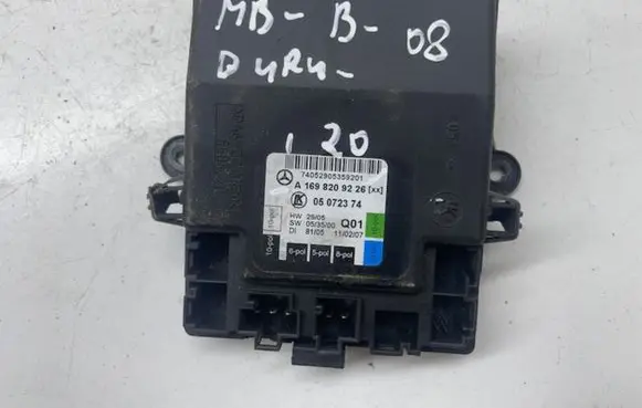 Mercedes-Benz B W245 Door control unit/module A1698209226