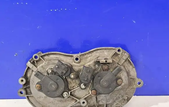 Mercedes-Benz R W251 Timing chain cover A2720150101