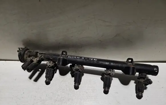Volkswagen Polo III 6N 6N2 6NF Fuel main line pipe 030133319G 0280151031