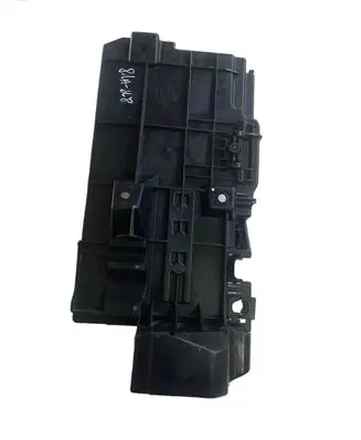 Opel Signum Battery box tray 24413805