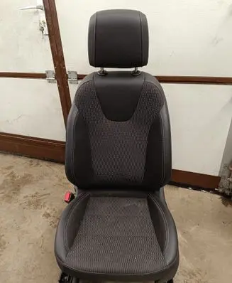 Opel Insignia B Front passenger seat 