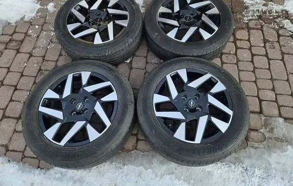 Opel Mokka B R17 alloy rim 