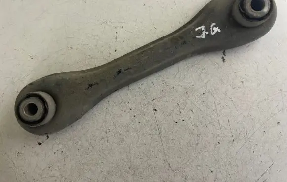 Volvo V50 Rear control arm