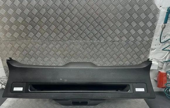 BMW X5 F15 Tailgate/boot lid cover trim 7337736 7308509
