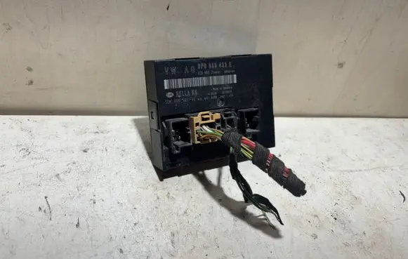 Audi A3 S3 8P Comfort/convenience module 8P0959433E