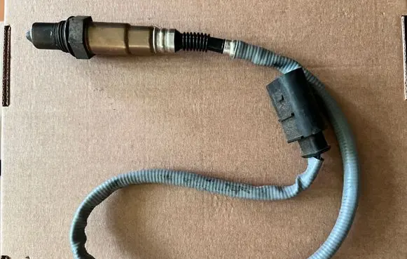 Mercedes-Benz E W212 Lambda probe sensor A0075421618 0075421618 0281004205206