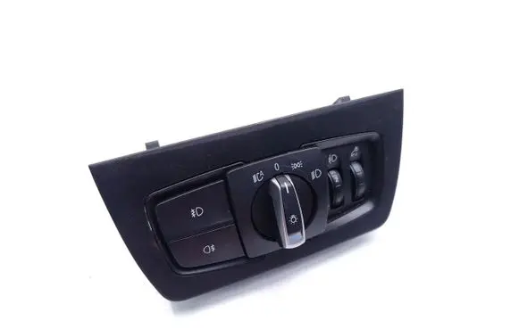 Peugeot 508 Light switch 9265305