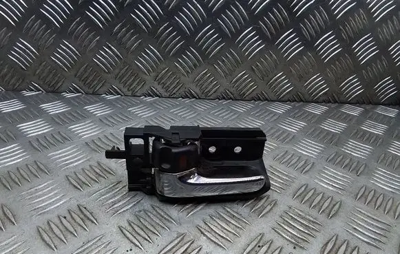 Toyota Avensis T250 Front door interior handle 50594A1