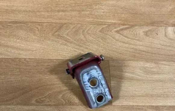 Peugeot 407 Front door upper hinge