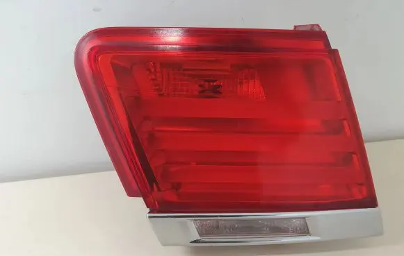 BMW 7 F01 F02 F03 F04 Tailgate rear/tail lights 7182205