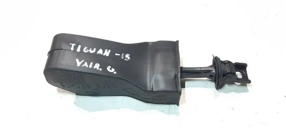 Volkswagen Tiguan Front door check strap stopper 5N0839267
