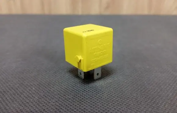 Mercedes-Benz SLK R170 Other relay 0025421419 A0025421419